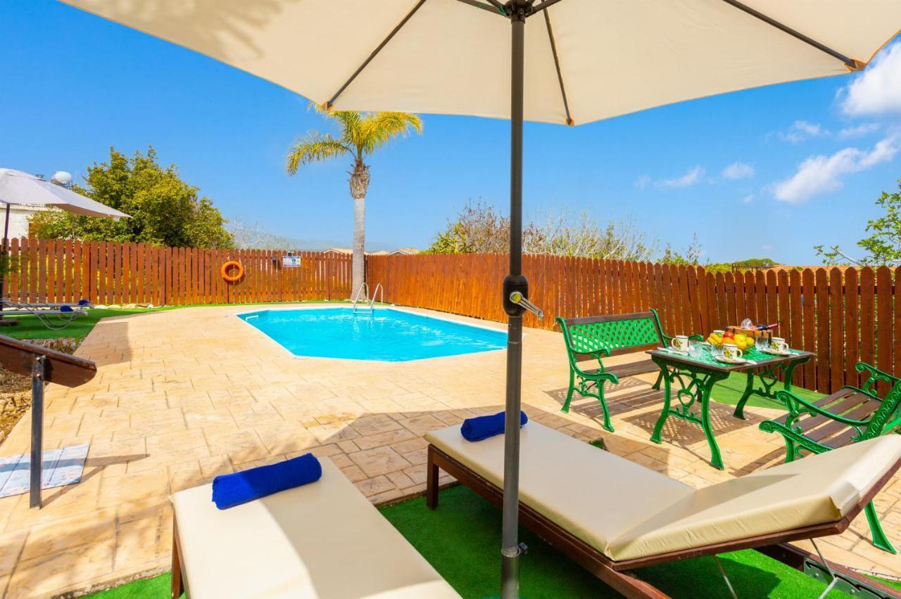Vila Yiangos House Neo Chorio Exteriér fotografie